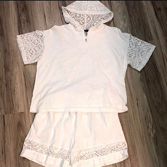 White Eyelet Lace Two-Piece Matching Set Vintage 80s Top & Shorts Size M - Picture 3 of 6